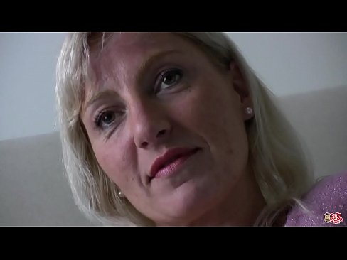 ❤️ A 'mhàthair a tha sinn uile fucked ... Lady, giùlan fhèin! ☑ Bhidio fucking leinn
